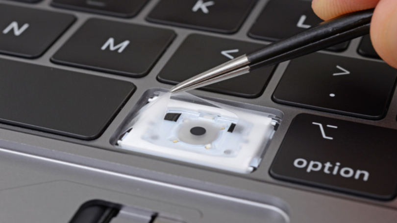 New MacBook Pro Keyboard Includes Thin Layer of Silicone