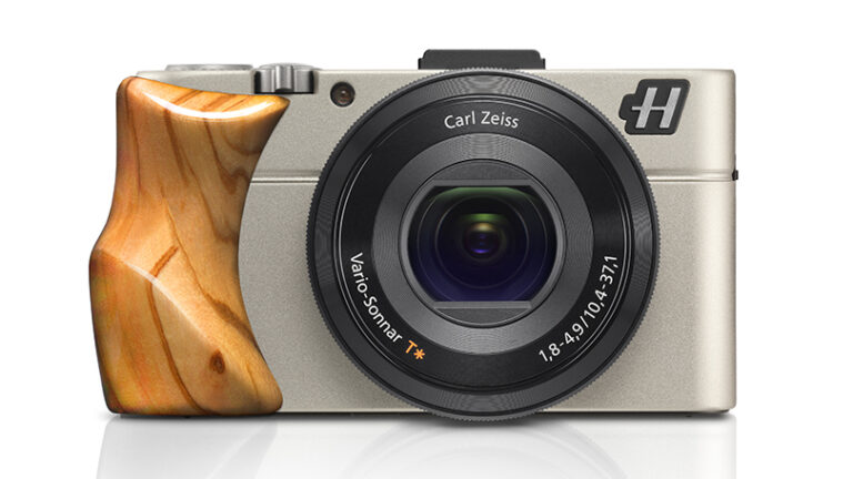 Hasselblad Reveals Beautiful But Pricey Stellar II Compact