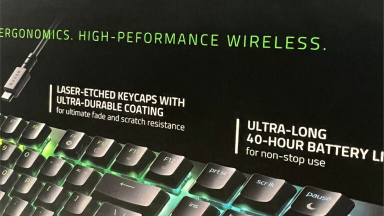 Razer Offers $10 Apology for Keyboard Packaging Typo