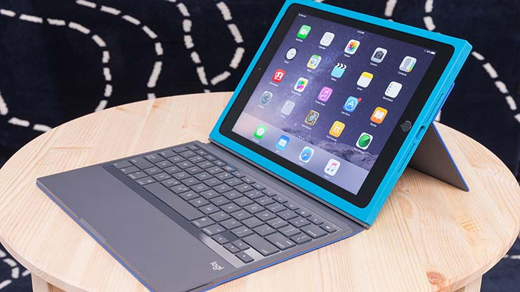 Logitech Logi Blok Protective Keyboard Case for iPad Air 2 Review