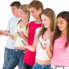 Survey: Nearly 50 Percent of Teens Own an iPhone