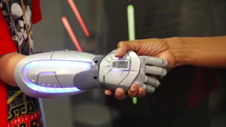 Young Patients Outfitted With 3D Printed, Disney-Themed Prosthetics
