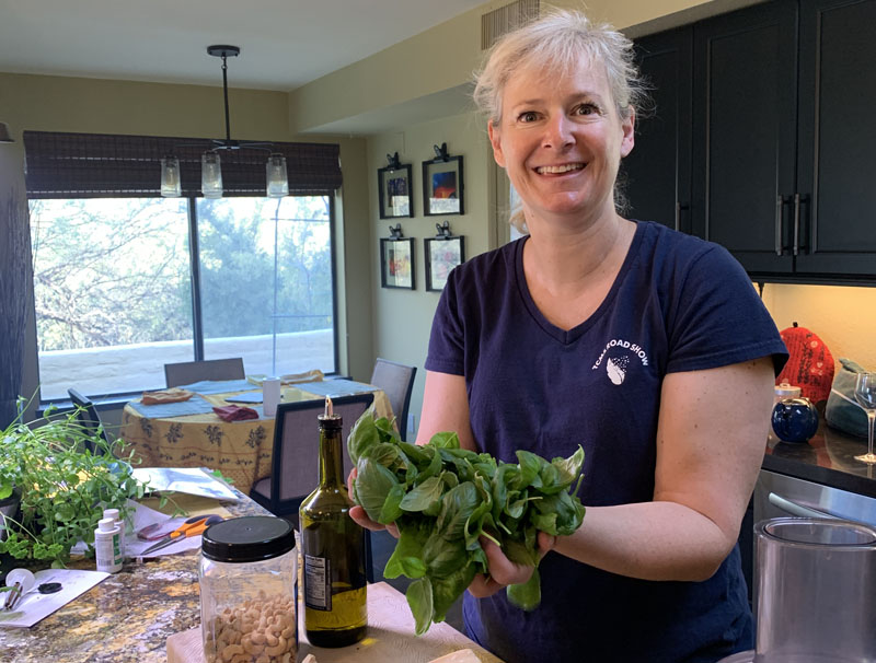 AeroGarden making pesto 