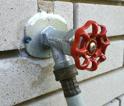 garden hose coupling