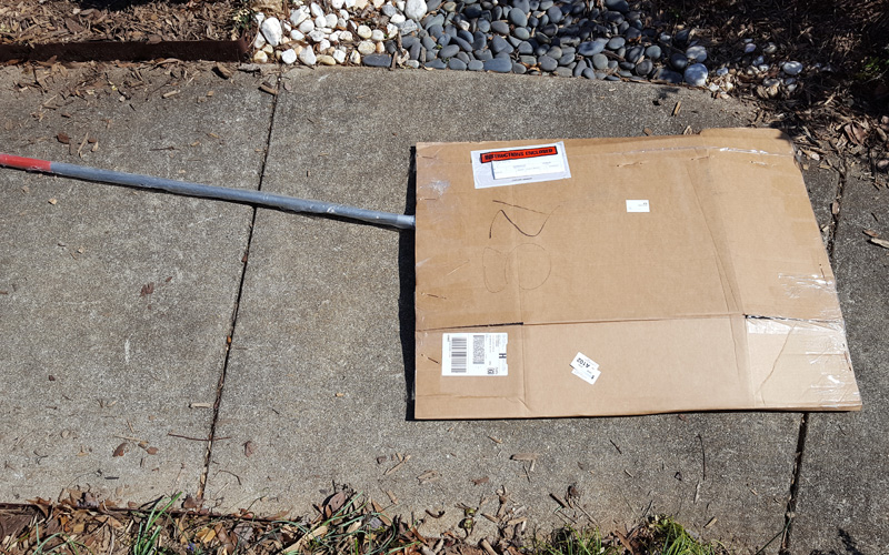 Corona BigLOAD leaf rake packaging.