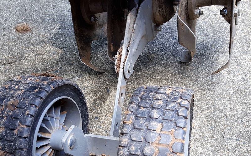Dirty Hand Tools Mini Cultivator Wheel Connector