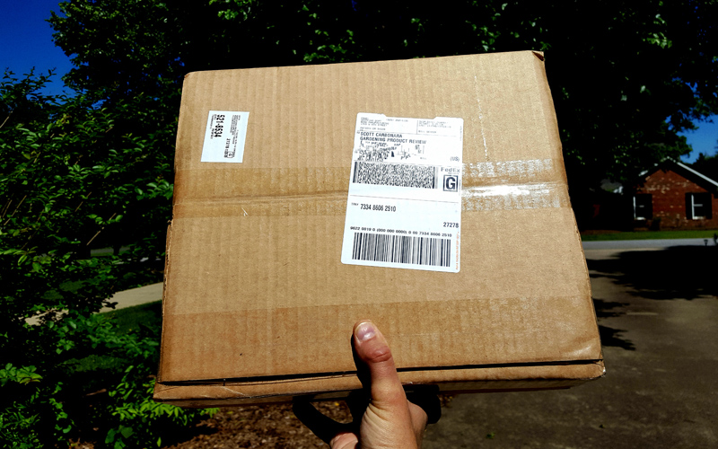 The pruner arrived in a nice, tidy package