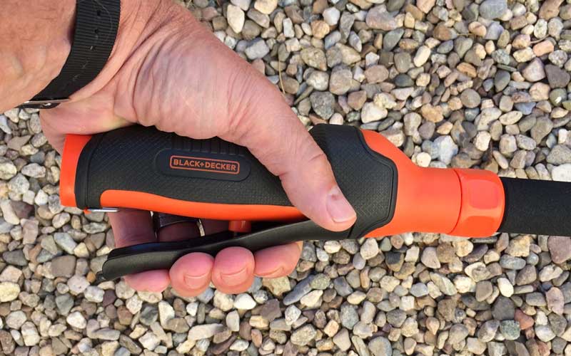 snake-wand-squeeze-handle