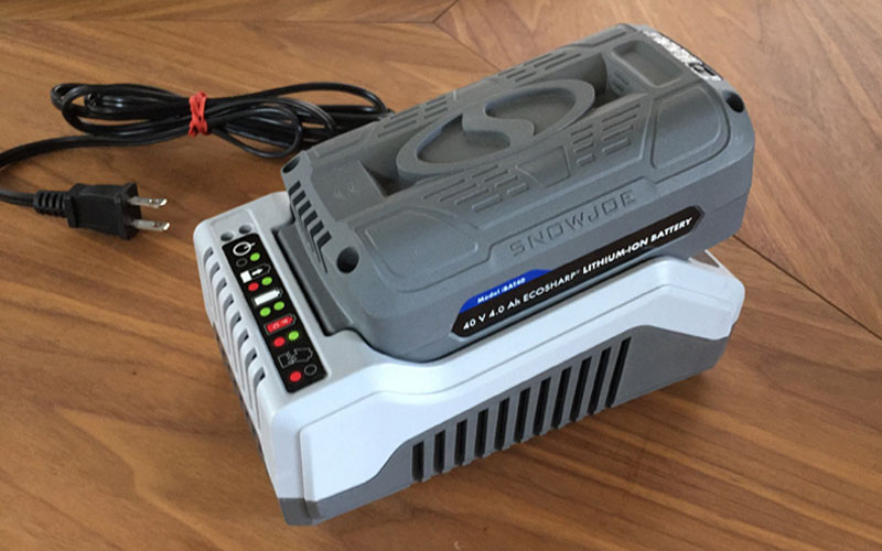 Sun Joe battery charger & battery small