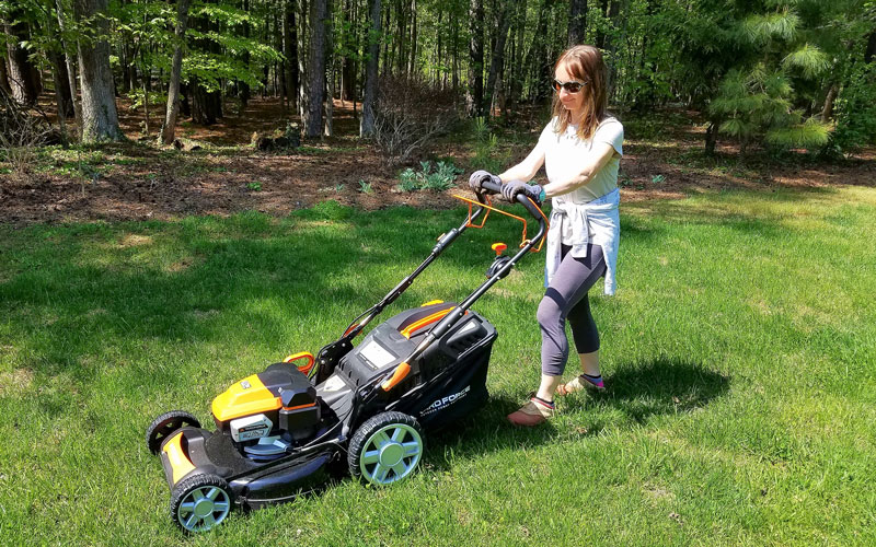 Yard Force 120V Cordless Mower wife had to try it too