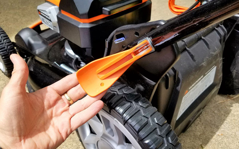 Yard Force 120V Cordless Mower handle fastener unlocked