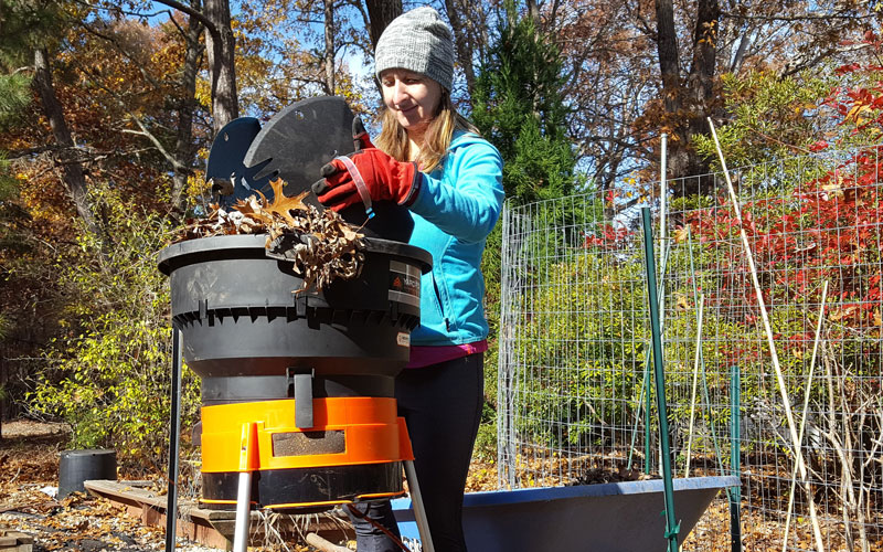 Yard-Force-Leaf-Shredder-wife-loading-leaves-18