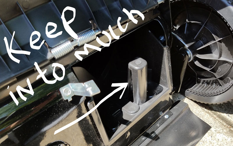 Redback mower plastic insert for mulching