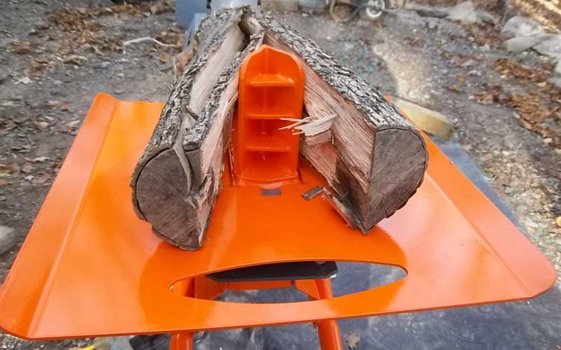 yardmax-log-splitter-work-table