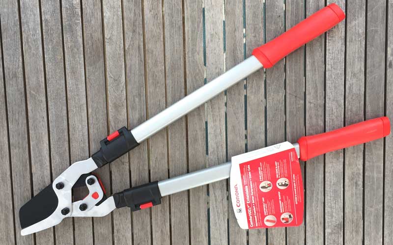 Conrona-(ComfortGEL-+-Extendable)-Loppers-closed-view-with-tag