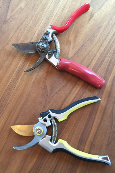 Felco 7 rotating vs fixed bottom handle