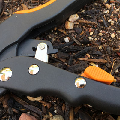 Fiskars Ratchet Action Anvil Pruner Lock