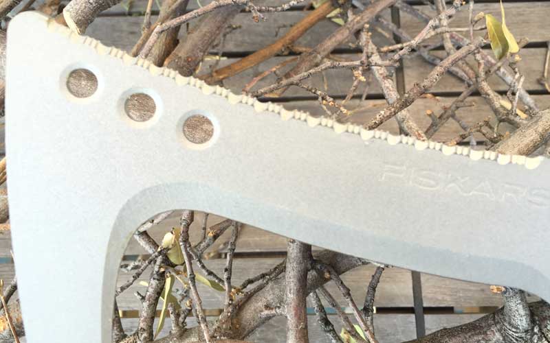 serrated edge on Fiskars Billhook