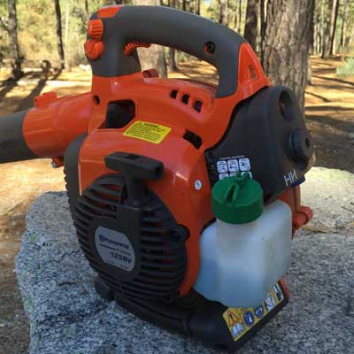 Husqvarna-nice-ergonomic-design