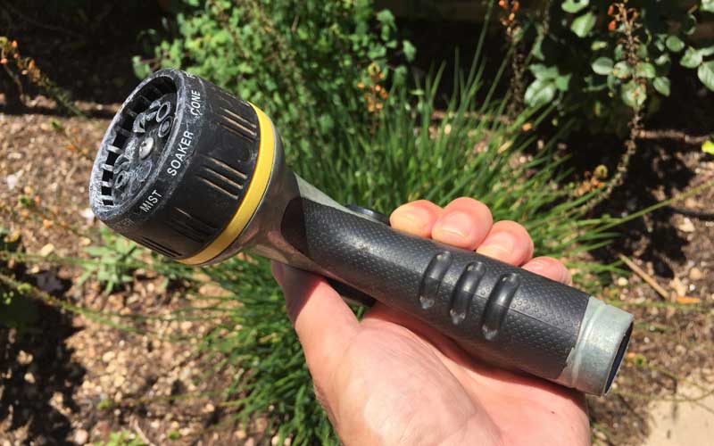 rubber grips on Melnor nozzle