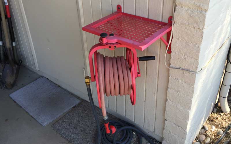 With 50 feet of premium hose on the reel, it’s apparent that it won’t hold 150 feet