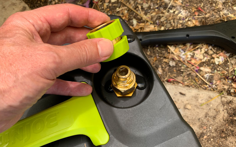 Sun-Joe-Cordless-Pressure-Washer-garden-hose-adapter