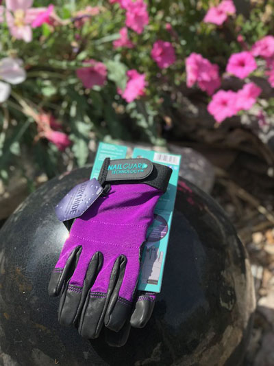 Watson nailguard gloves in garden