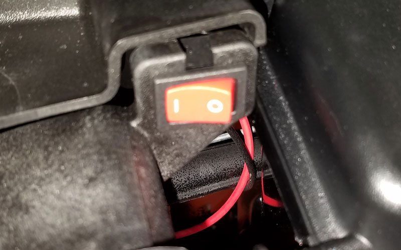 Yard Force Pressure Washer (YF3100ES-R) on button