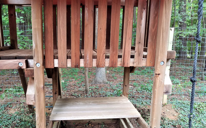 Yard Force Pressure Washer (YF3100ES-R) redwood after pressure washed