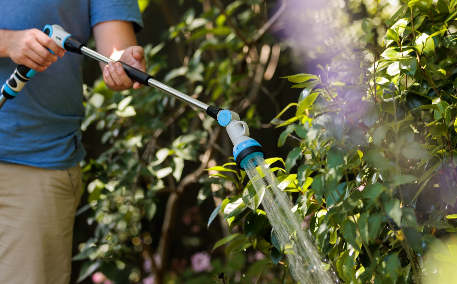 7 Best Garden Hose Nozzles to Make Your Watering a Breeze